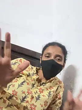 sweetreddy-02 online show from 10-12-25, 03:22