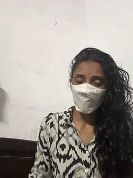 sweetreddy-02 online show from 10-29-25, 06:26