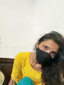 sweetreddy-02 online show from 11-21-25, 09:08