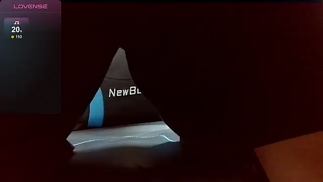 18cmcast online show from 09-29-25, 07:02