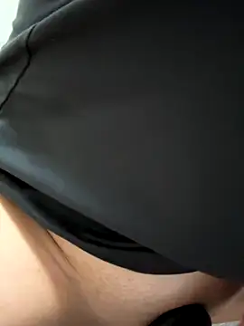 18cmcast online show from 10-01-25, 06:52