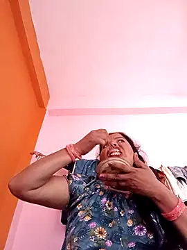 Snapshot of Hott_locky chatting on 11-06-25, 10:16 Hott locky online show from 11-06-25, 10:16