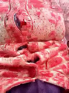 Snapshot of Hott_locky chatting on 12-14-25, 11:59 Hott locky online show from 12-14-25, 11:59