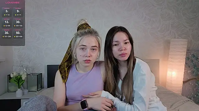 Snapshot of MarniOrdway chatting on 12-22-25, 04:26 MarniOrdway online show from 12-22-25, 04:26