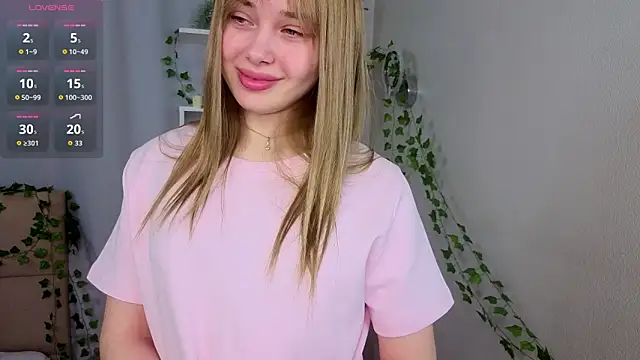 Snapshot of MarniOrdway chatting on 03-09-26, 04:22 MarniOrdway online show from 03-09-26, 04:22