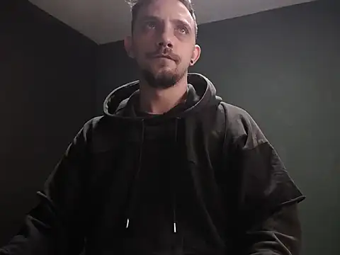 Snapshot of guesswhatbitch chatting on 12-03-25, 02:26 guesswhatbitch online show from 12-03-25, 02:26