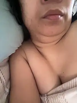 Spicyja online show from 10-15-25, 06:57
