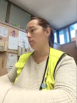 Snapshot of bichota85 chatting on 11-26-25, 11:33 bichota85 online show from 11-26-25, 11:33