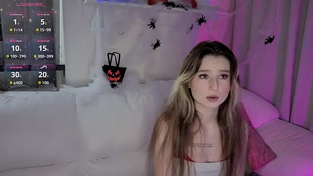  Lua   online show from 10-30-25, 07:14