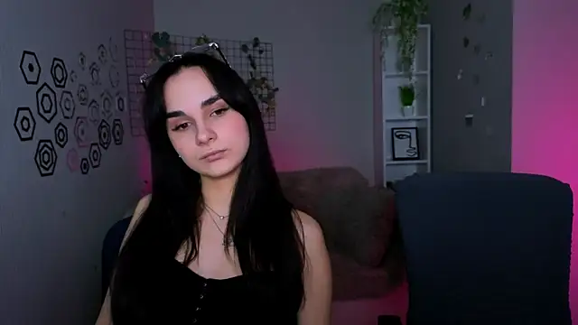 ariana ross7 online show from 04-21-26, 09:59