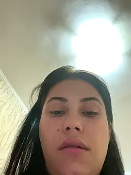 Snapshot of Sweet_Lya09 chatting on 10-11-25, 04:22 Sweet Lya09 online show from 10-11-25, 04:22
