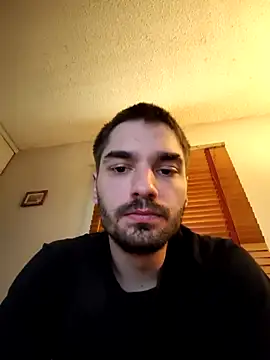 Snapshot of cory_3326 chatting on 09-16-25, 04:30 cory 3326 online show from 09-16-25, 04:30