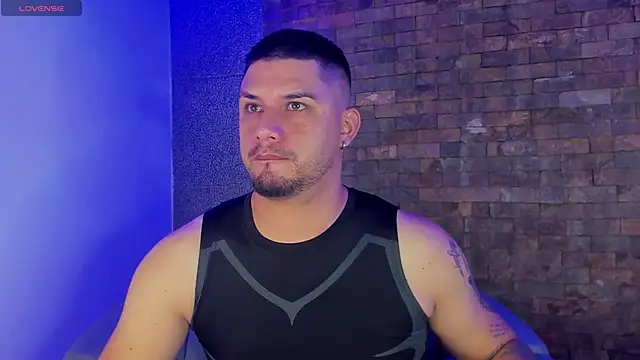 Snapshot of Jacob19_ chatting on 10-03-25, 01:57 Jacob19 online show from 10-03-25, 01:57