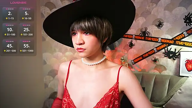 Snapshot of sandzu_ chatting on 10-28-25, 08:33 sandzu online show from 10-28-25, 08:33