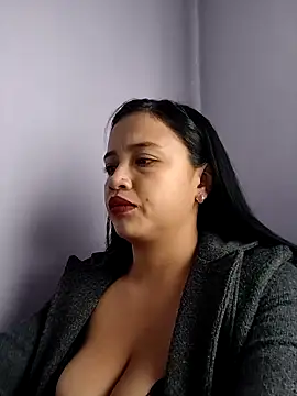 MILA  06 online show from 09-29-25, 01:49