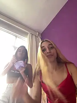 loirinhaaa online show from 04-05-26, 06:49