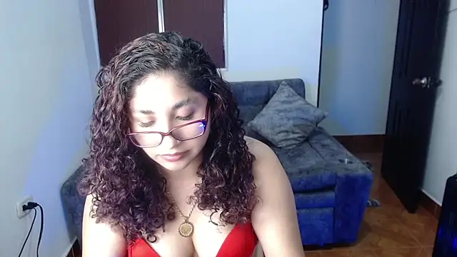 Gia Dior online show from 01-11-26, 01:21