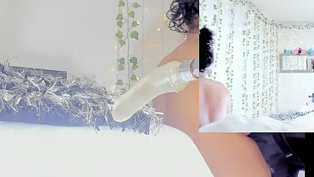 Ashley  Jones   online show from 03-27-26, 09:10