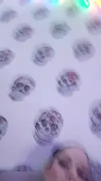 Snapshot of curvybabe88 chatting on 12-02-25, 08:48 curvybabe88 online show from 12-02-25, 08:48