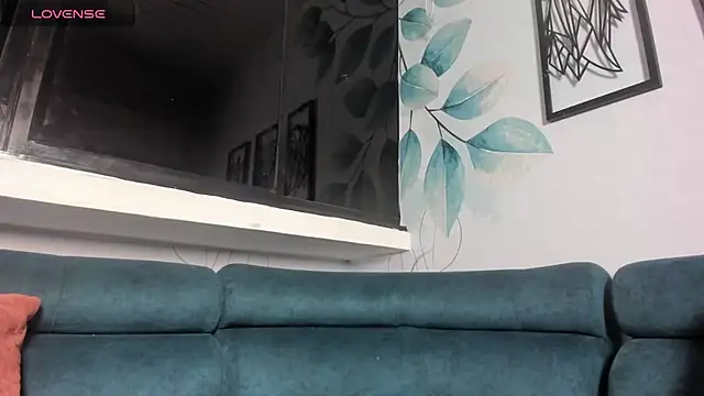 Snapshot of Elii_cartter chatting on 09-27-25, 01:21 Elii cartter online show from 09-27-25, 01:21