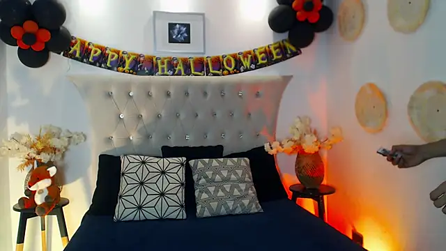 SalvadorFit online show from 11-02-25, 08:33