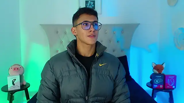 SalvadorFit online show from 12-03-25, 08:29