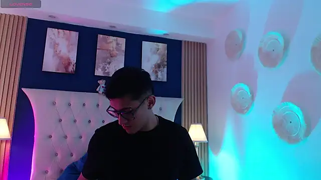 SalvadorFit online show from 04-19-26, 08:44