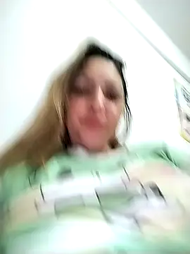 Lunita86 online show from 04-06-26, 02:07