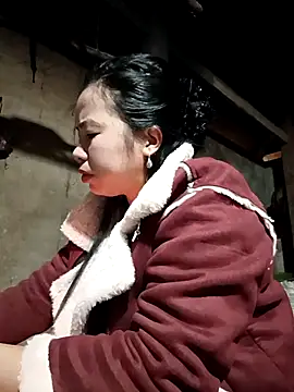 tulipsexy online show from 12-01-25, 11:32