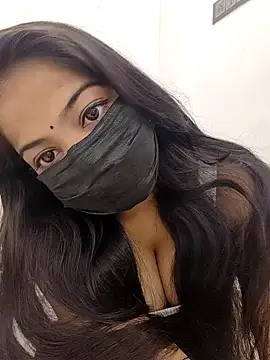 Rihana 01 online show from 11-22-25, 07:29