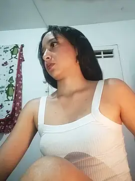 Snapshot of Vale_stone_ chatting on 05-16-26, 04:20 Vale stone online show from 05-16-26, 04:20