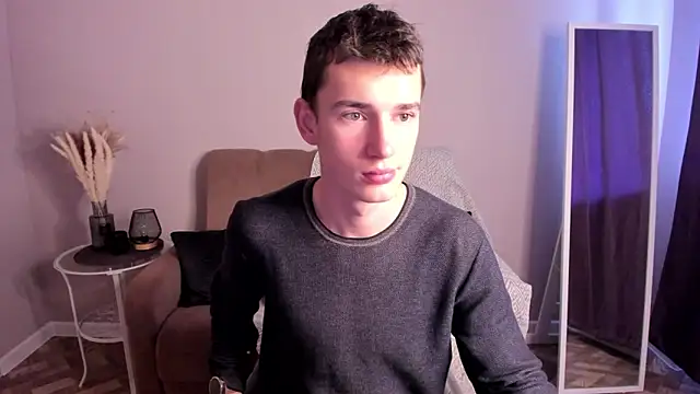 Max Foks online show from 09-24-25, 05:55