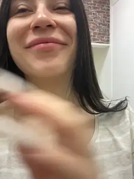 Snapshot of Valerie_Ohara chatting on 09-26-25, 03:21 Valerie Ohara online show from 09-26-25, 03:21