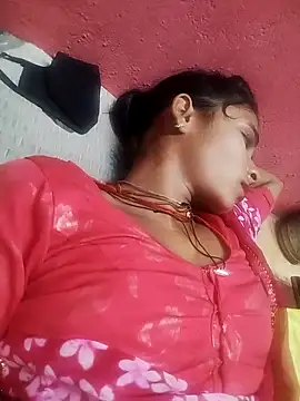 Snapshot of R_Roshni chatting on 09-21-25, 04:41 R Roshni online show from 09-21-25, 04:41