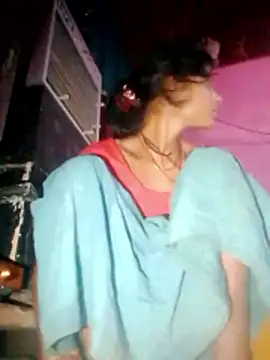 Snapshot of R_Roshni chatting on 12-01-25, 12:48 R Roshni online show from 12-01-25, 12:48