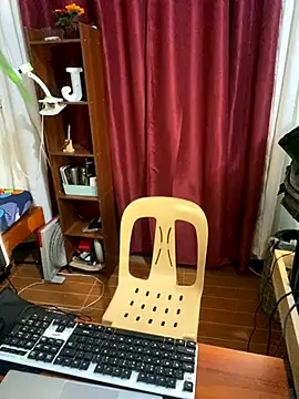 Snapshot of Jan_Waynexx chatting on 10-05-25, 07:56 Jan Waynexx online show from 10-05-25, 07:56