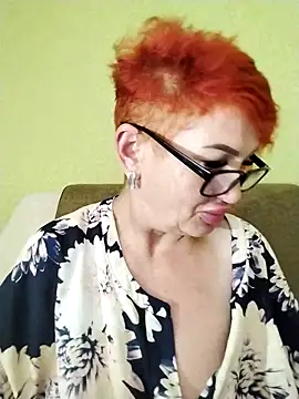 Snapshot of Alissa55552111 chatting on 06-19-26, 06:29 Alissa55552111 online show from 06-19-26, 06:29