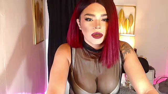 Snapshot of Tasha_Goddess chatting on 10-11-25, 12:15 Tasha Goddess online show from 10-11-25, 12:15