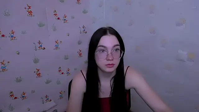 Snapshot of MiraBabe_ chatting on 10-29-25, 10:17 MiraBabe online show from 10-29-25, 10:17