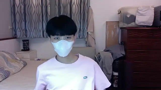 Snapshot of kai101010 chatting on 10-16-25, 04:19 kai101010 online show from 10-16-25, 04:19