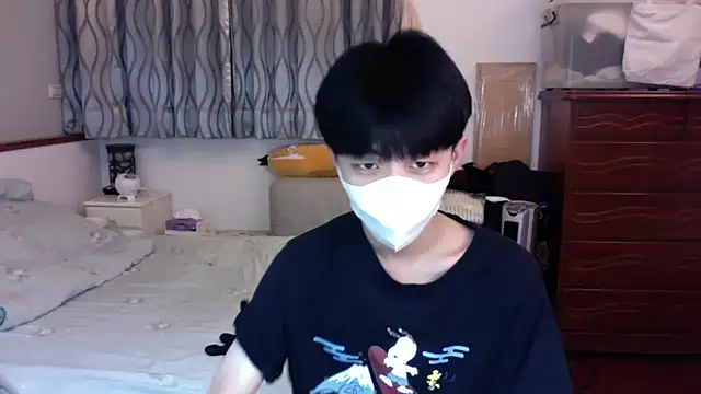 Snapshot of kai101010 chatting on 12-19-25, 02:35 kai101010 online show from 12-19-25, 02:35