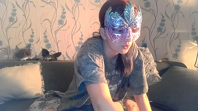 Snapshot of Hot_SkinnyGirl chatting on 10-06-25, 10:51 Hot SkinnyGirl online show from 10-06-25, 10:51