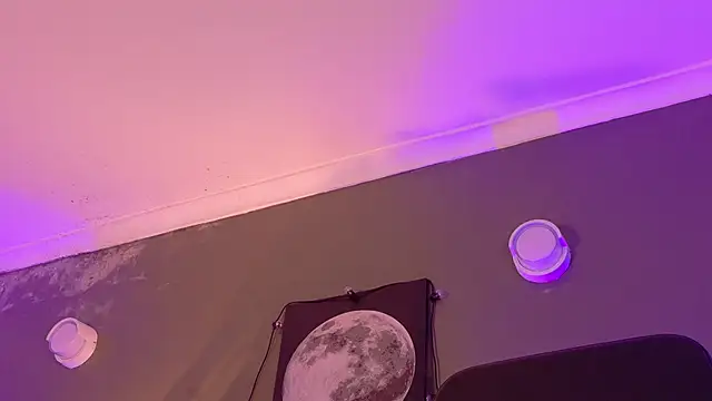 KeendraFox  online show from 11-07-25, 10:15