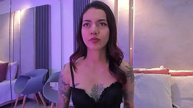 Vero Jenkins online show from 11-19-25, 01:00