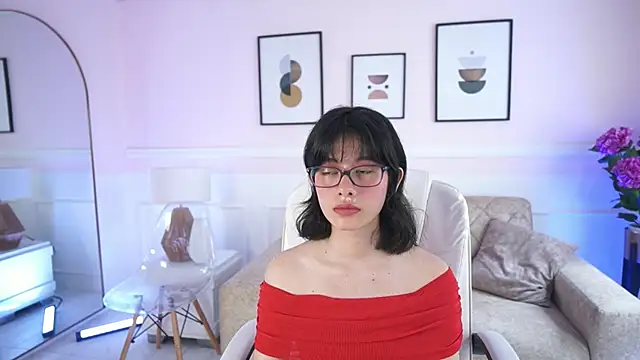 Snapshot of BillieBrownn chatting on 09-20-25, 07:04 BillieBrownn online show from 09-20-25, 07:04