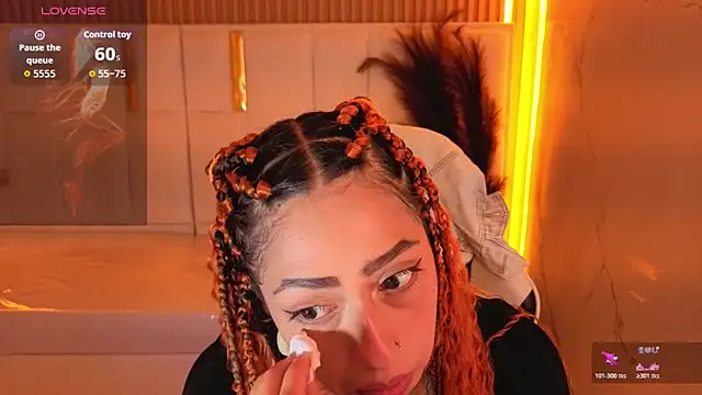 Snapshot of tamara_tp chatting on 02-15-26, 01:20 tamara tp online show from 02-15-26, 01:20