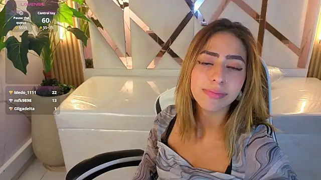 Snapshot of tamara_tp chatting on 02-27-26, 01:05 tamara tp online show from 02-27-26, 01:05