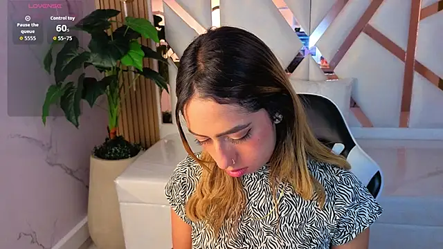 Snapshot of tamara_tp chatting on 03-10-26, 07:19 tamara tp online show from 03-10-26, 07:19