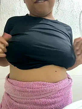 Snapshot of seusegredo___ chatting on 11-06-25, 06:31 seusegredo online show from 11-06-25, 06:31