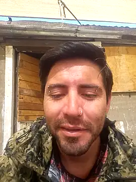 Snapshot of Lionardovssf35 chatting on 09-20-25, 03:24 Lionardovssf35 online show from 09-20-25, 03:24